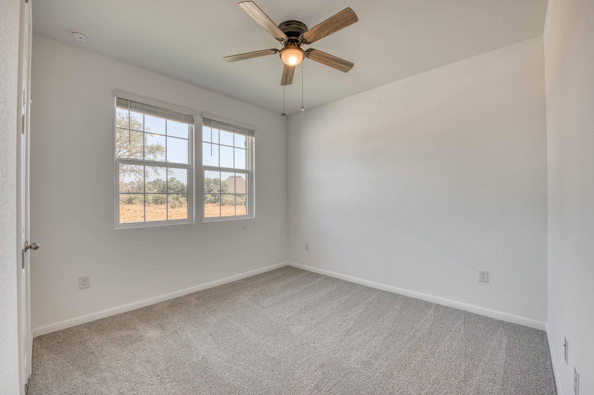 121 Plumbago Ln LN, Marble Falls, TX 78654