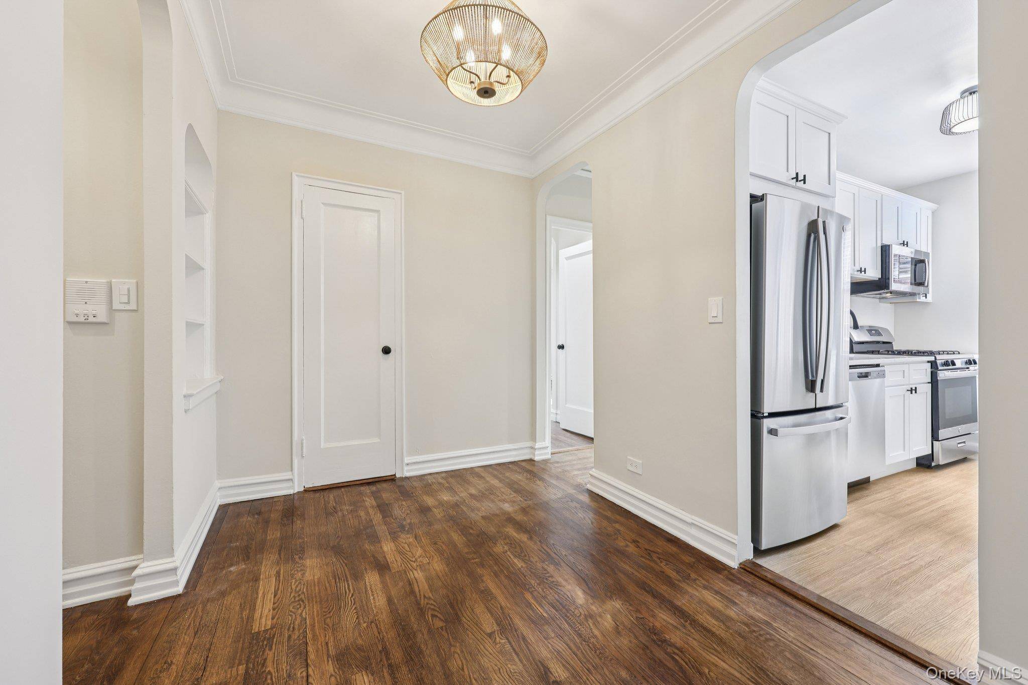 1 Bronxville RD #3S, Bronxville, NY 10708