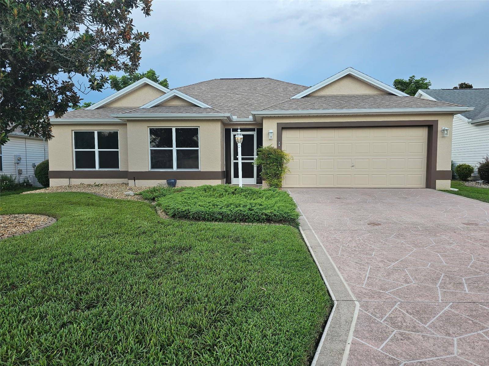1238 AUGUSTINE DR, The Villages, FL 32159