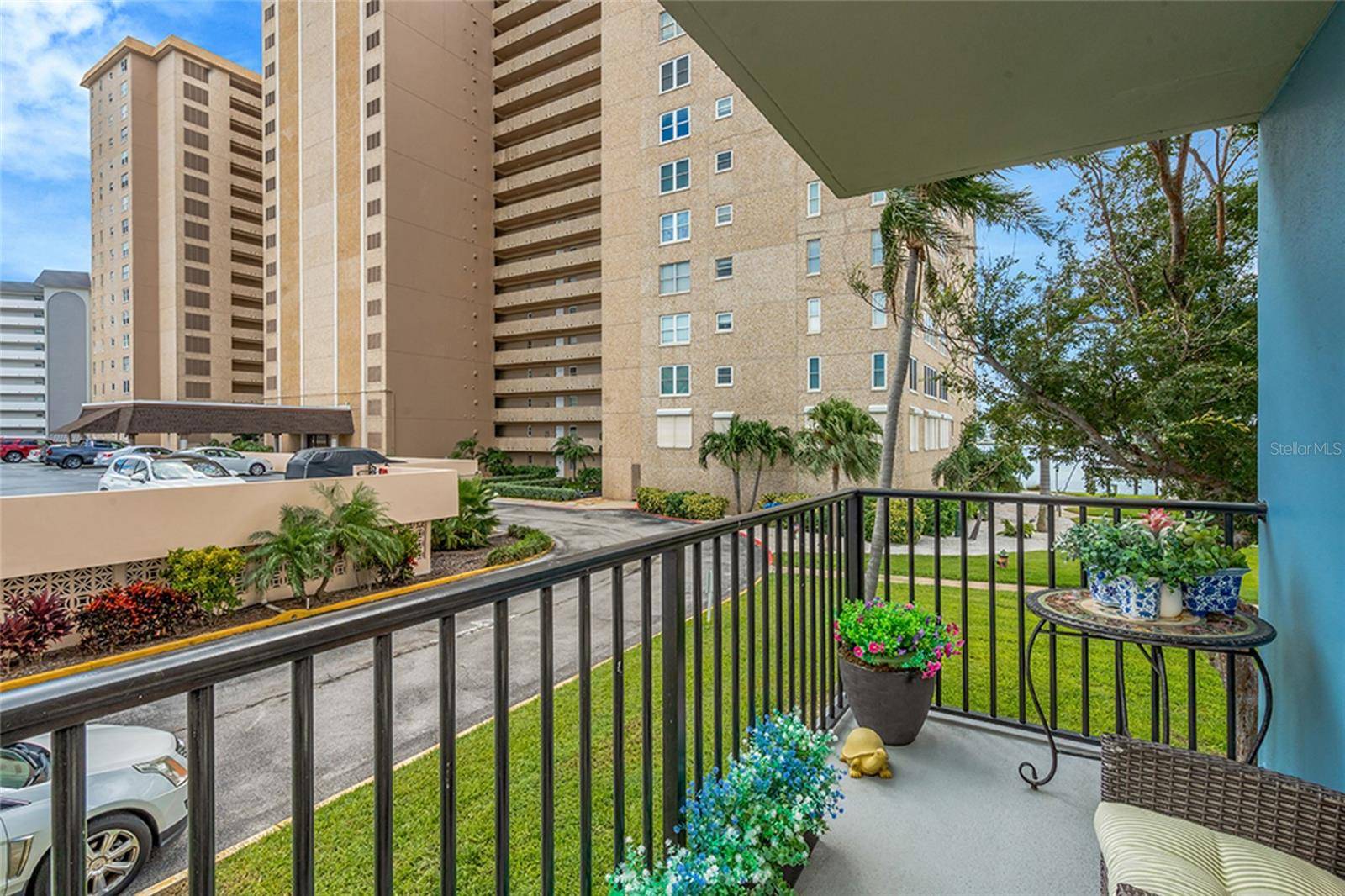 5220 BRITTANY DR S #201, St Petersburg, FL 33715