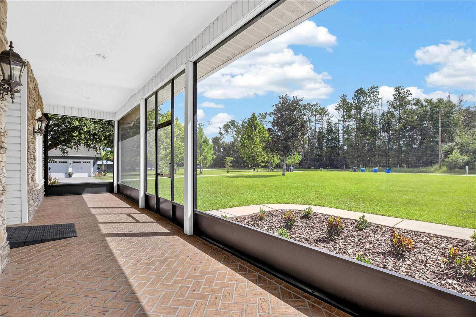 13975 MCINTOSH RD, Thonotosassa, FL 33592