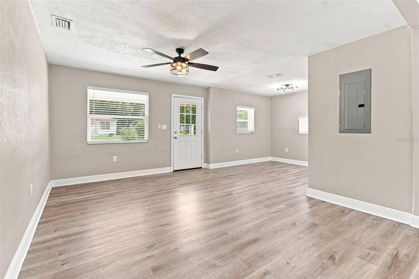 1217 E NORFOLK ST, Tampa, FL 33604