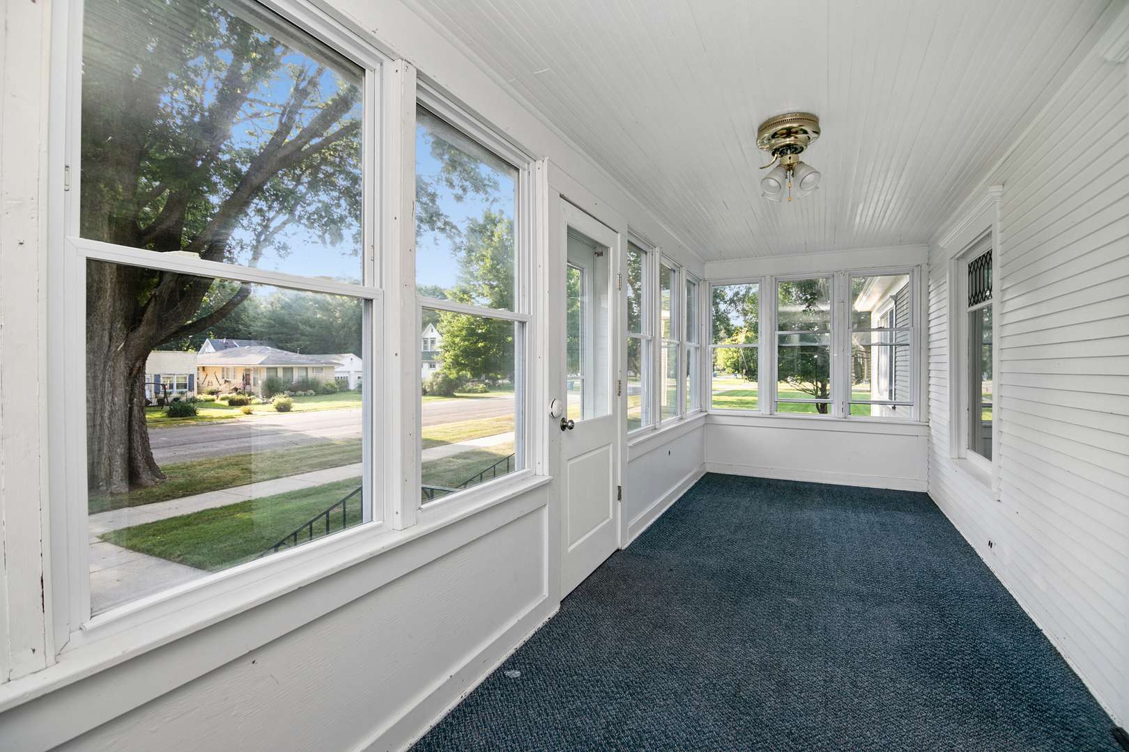 69 Hill ST, Momence, IL 60954