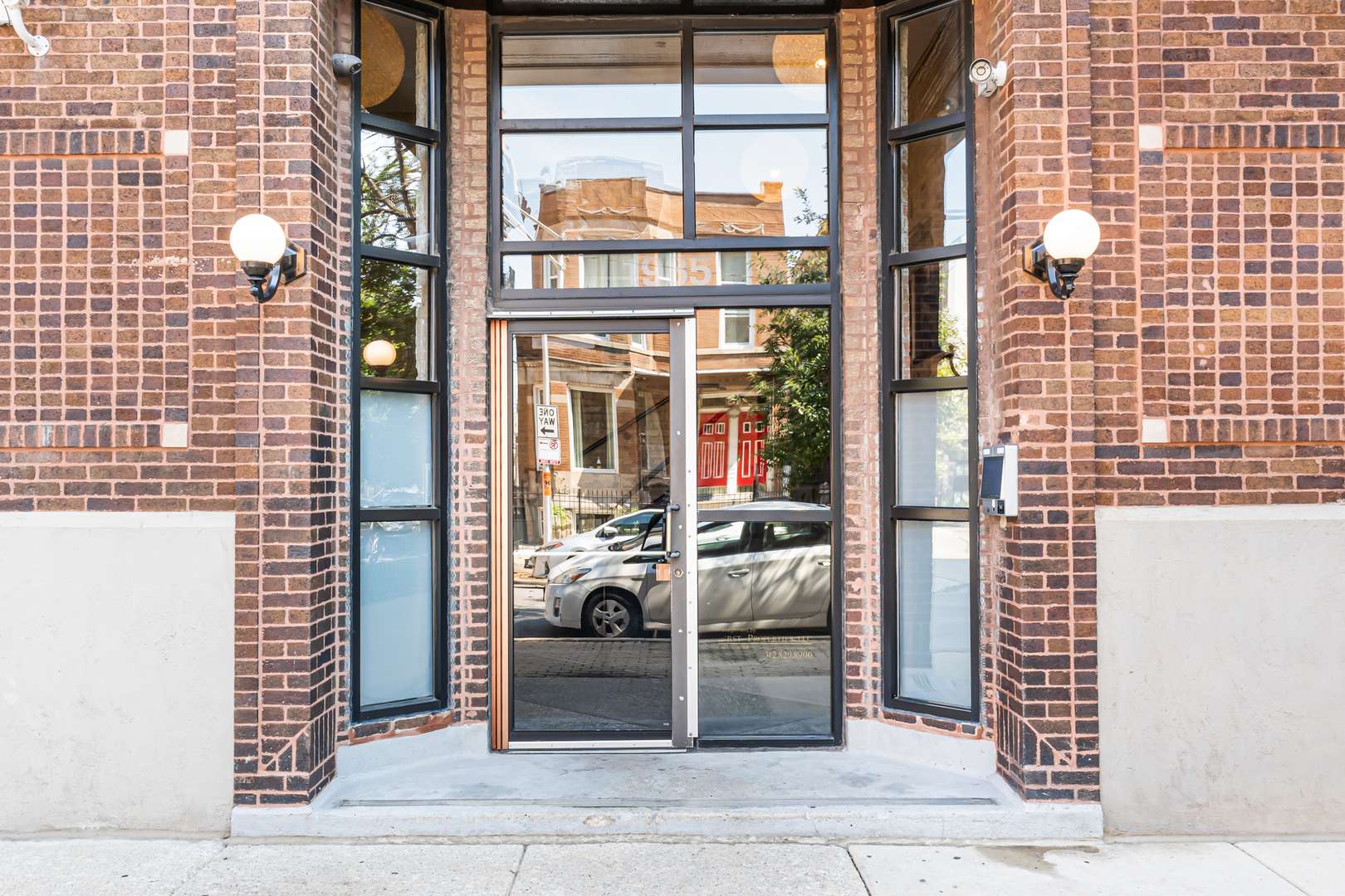 1935 N Fairfield AVE #402, Chicago, IL 60647