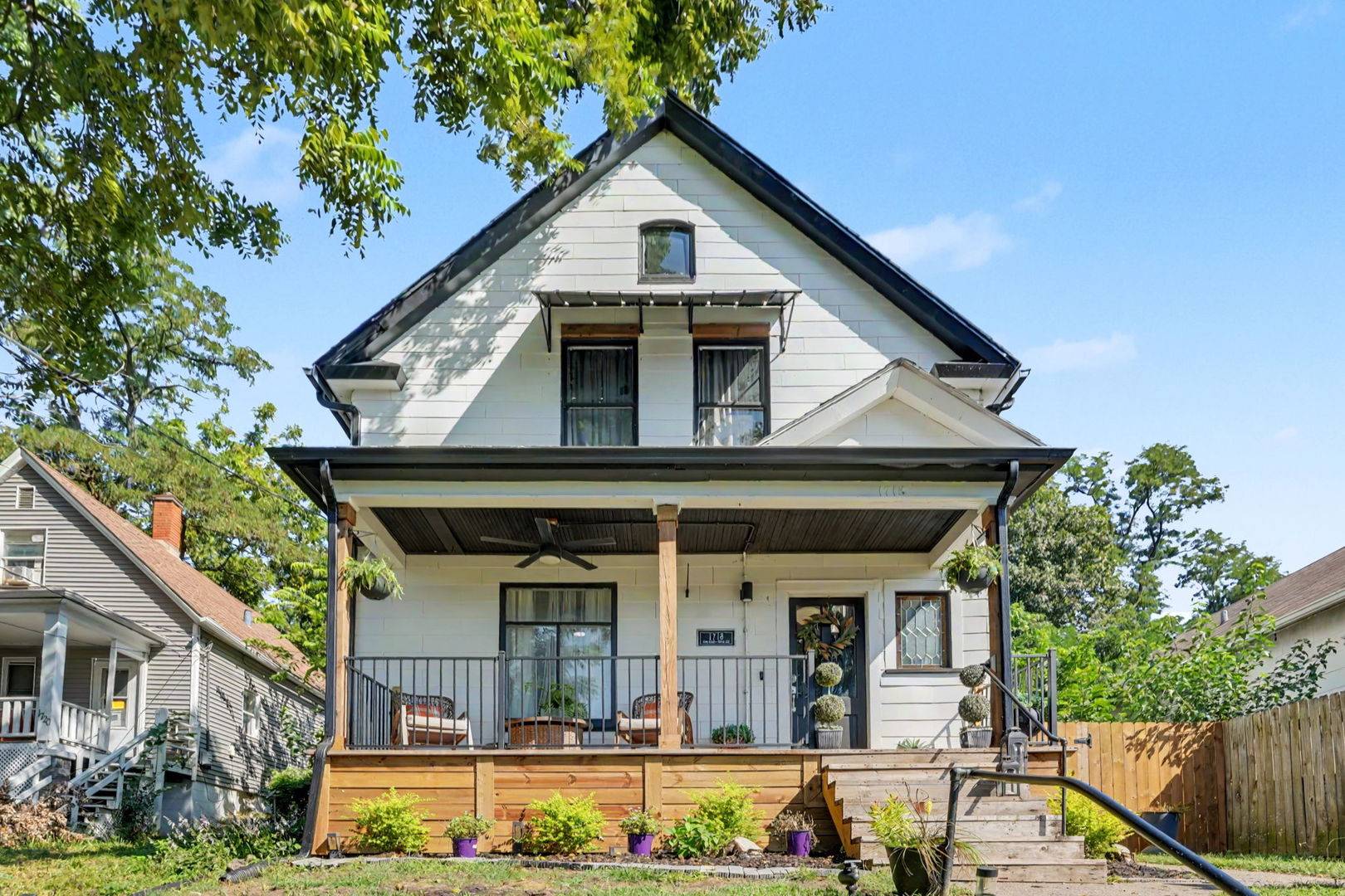 1718 W 9th ST, Davenport, IA 52804