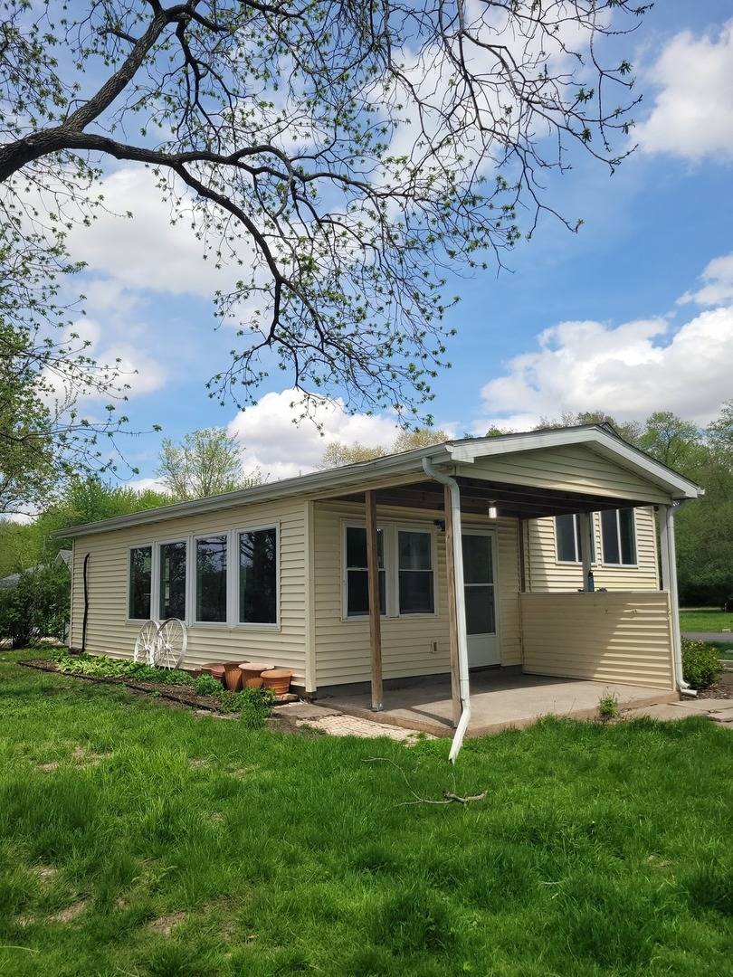 2365 S High ST, Port Byron, IL 61275