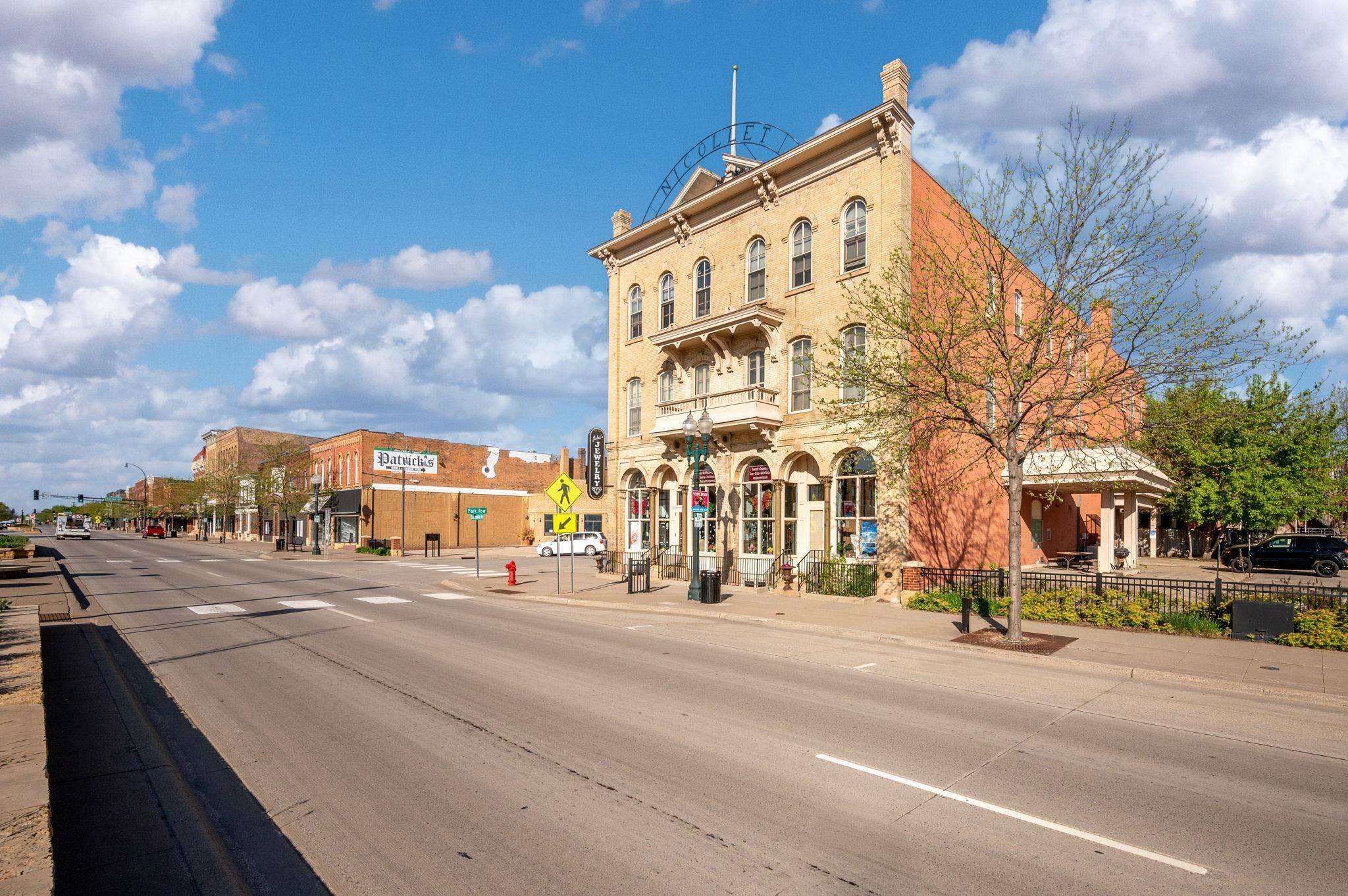 122 S Minnesota AVE, Saint Peter, MN 56082