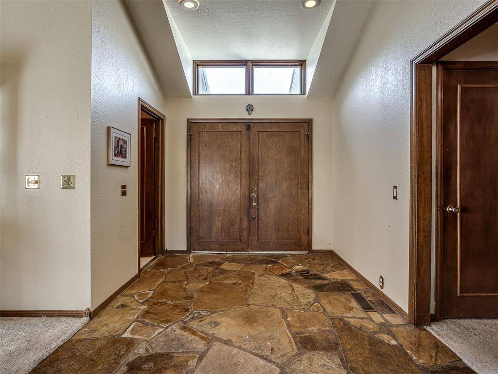 10604 Admiral DR, Oklahoma City, OK 73162