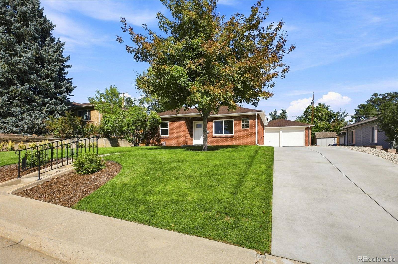 4890 Fenton ST, Denver, CO 80212