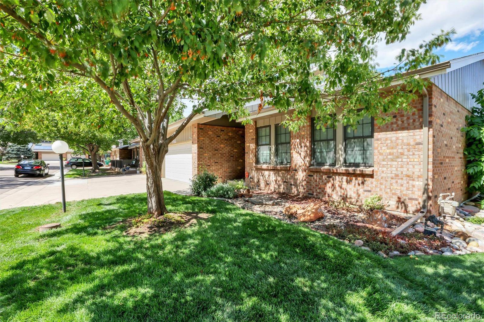 9225 W Jewell PL #105, Lakewood, CO 80227