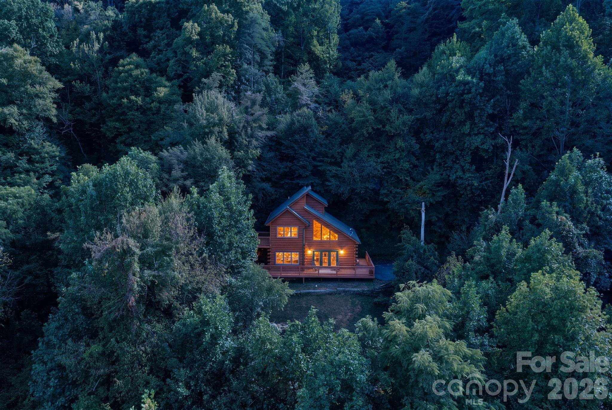 291 Appalachian TRL, Maggie Valley, NC 28751