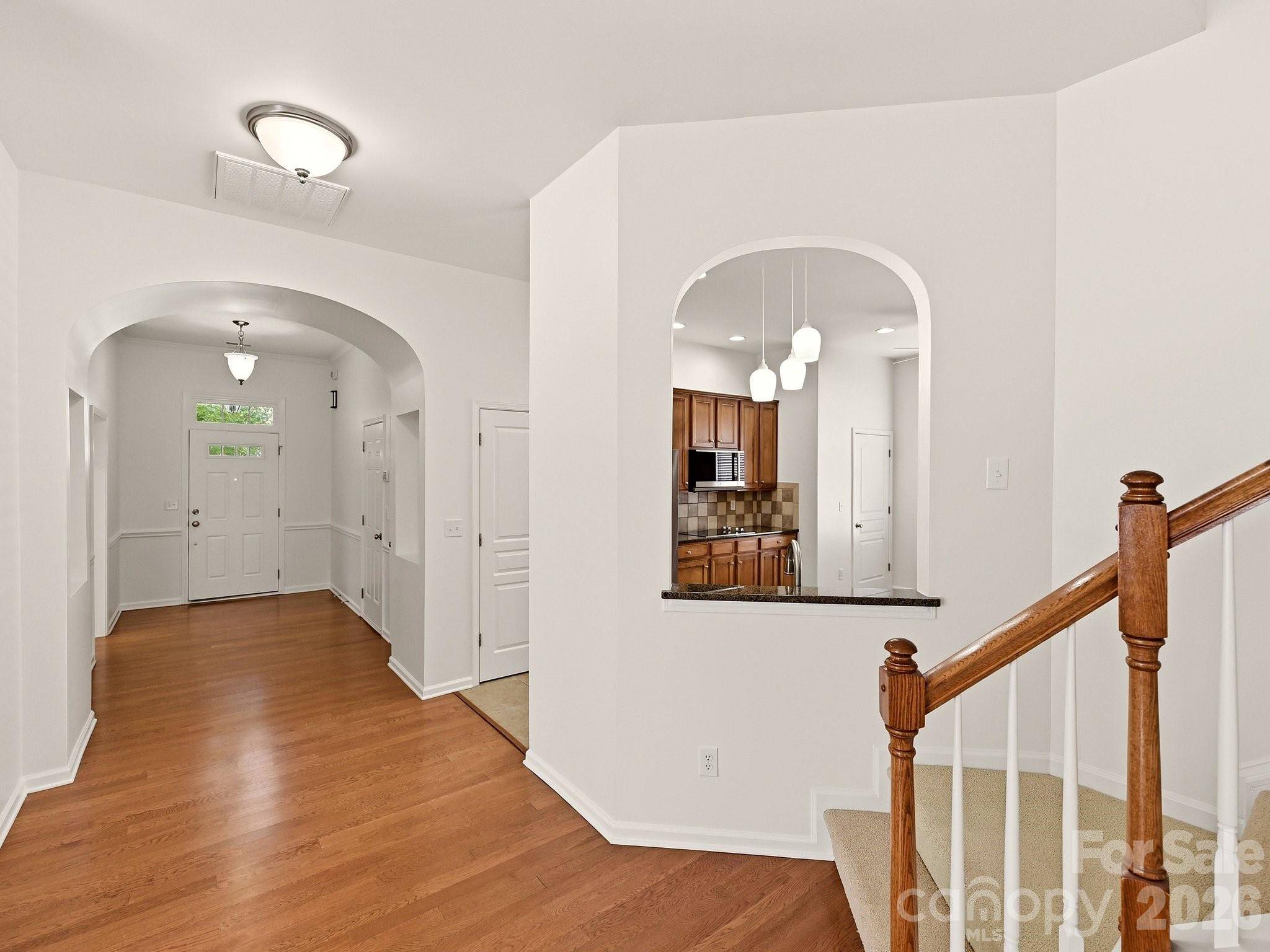 1021 Knob Creek LN, Tega Cay, SC 29708