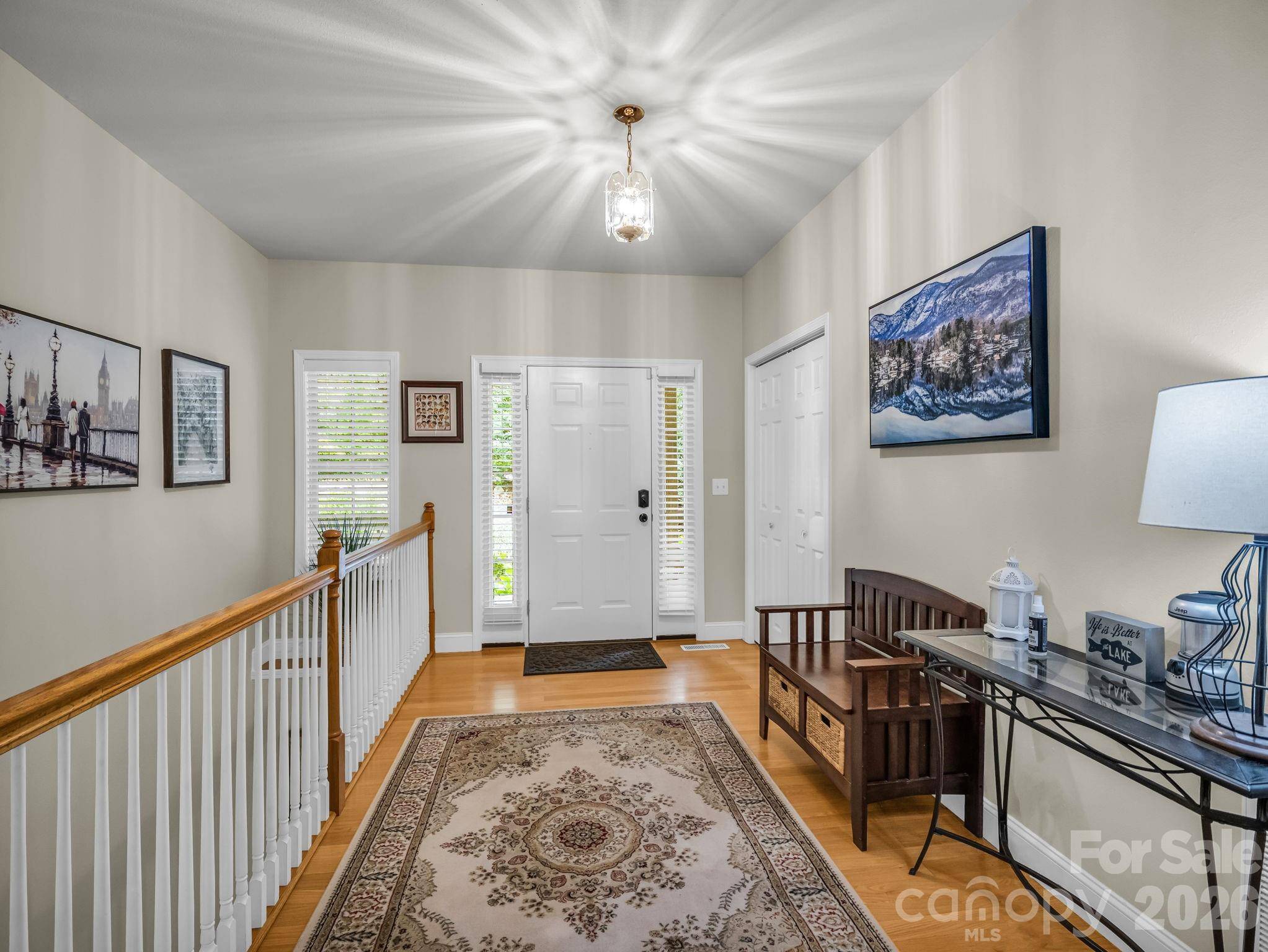 107 Wilkerson CT, Lake Lure, NC 28746