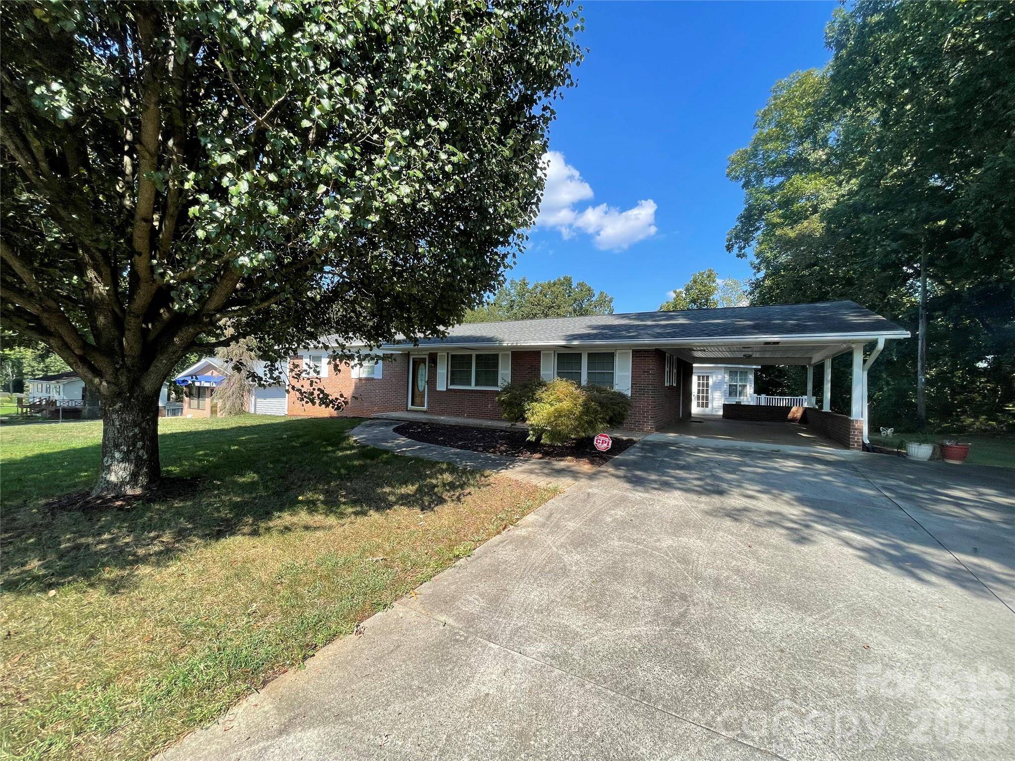 3070 Startown RD, Newton, NC 28658