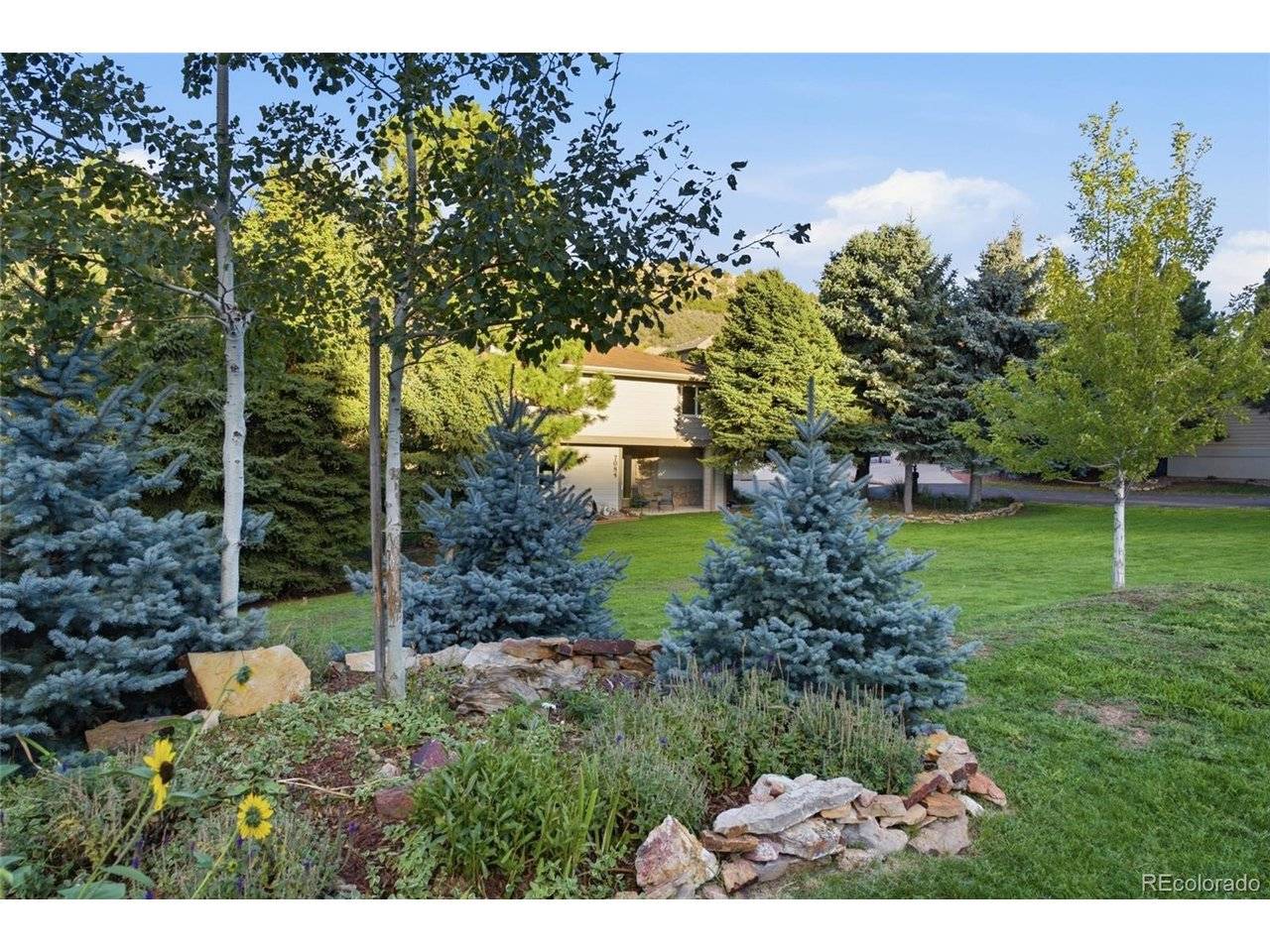 7084 Fox Paw, Littleton, CO 80125