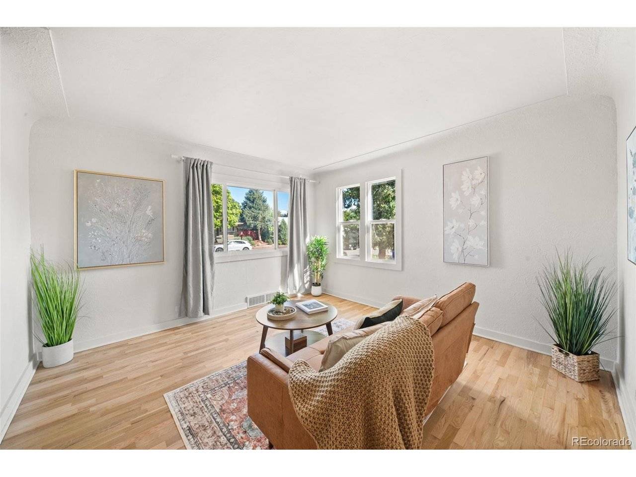 4515 S Delaware, Englewood, CO 80110