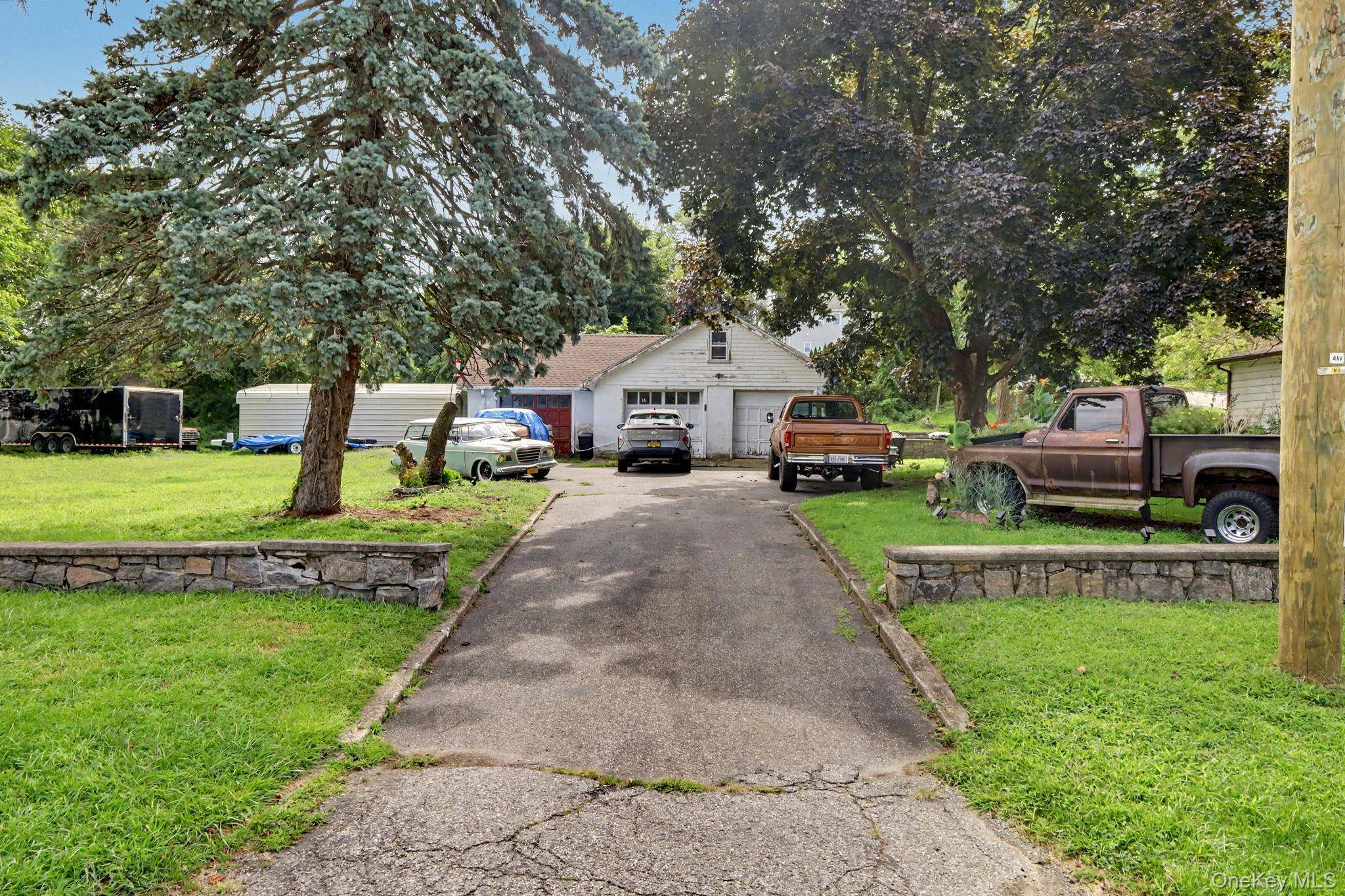 127 Highland AVE, Verplanck, NY 10596