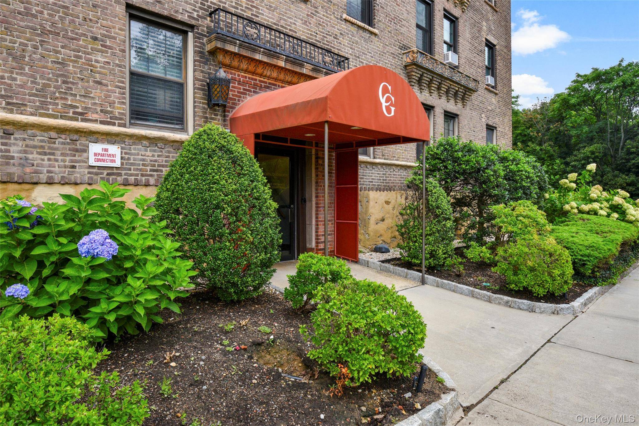 14 N Chatsworth AVE #5J, Larchmont, NY 10538