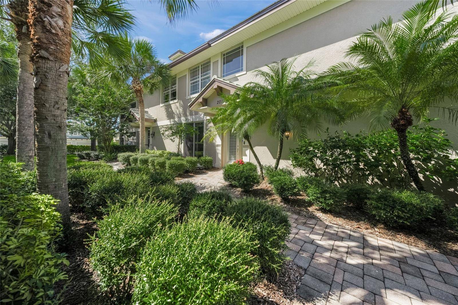 6430 MOORINGS POINT CIR #201, Bradenton, FL 34202
