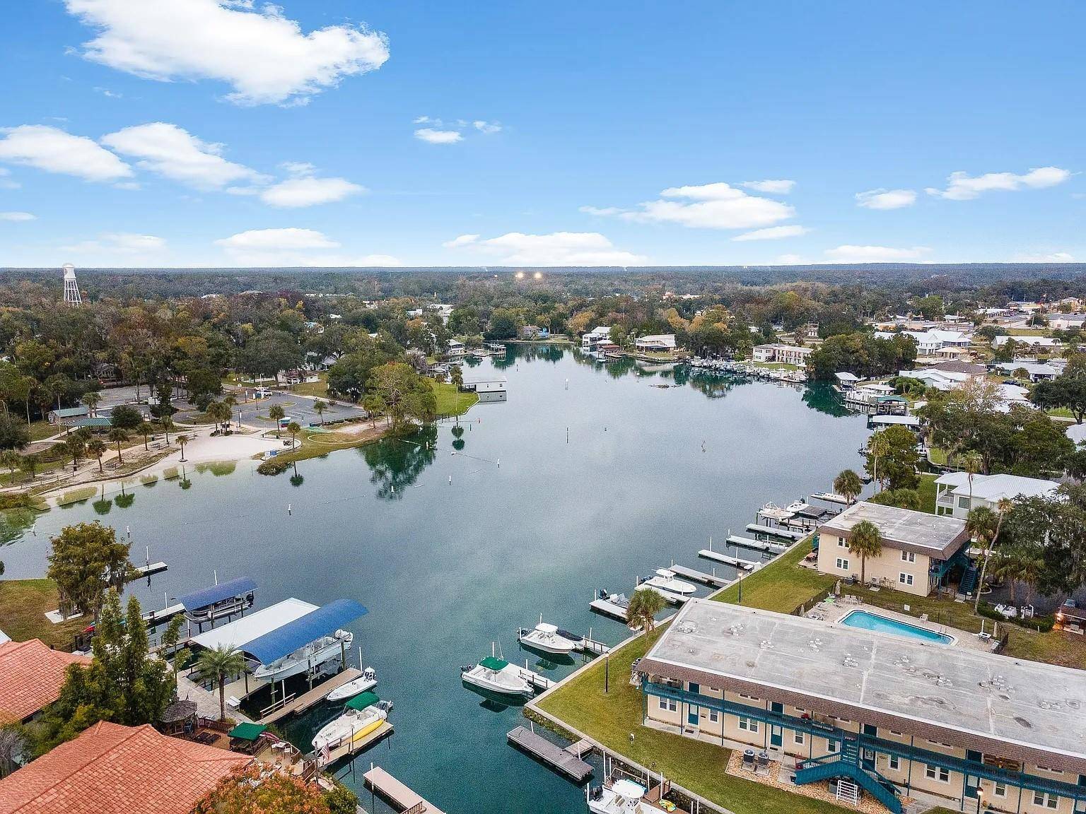 30 SE VALARE LN #202, Crystal River, FL 34429