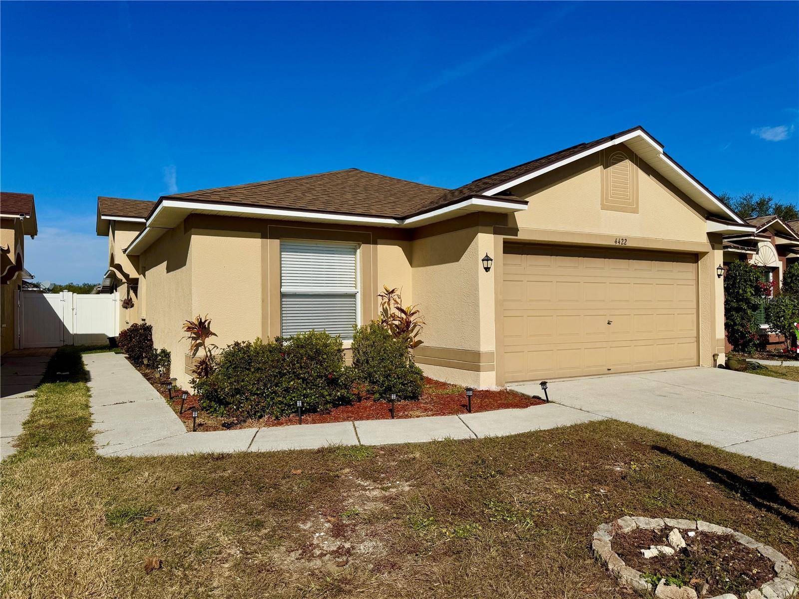 4422 COUNTRY HILLS BLVD, Plant City, FL 33563