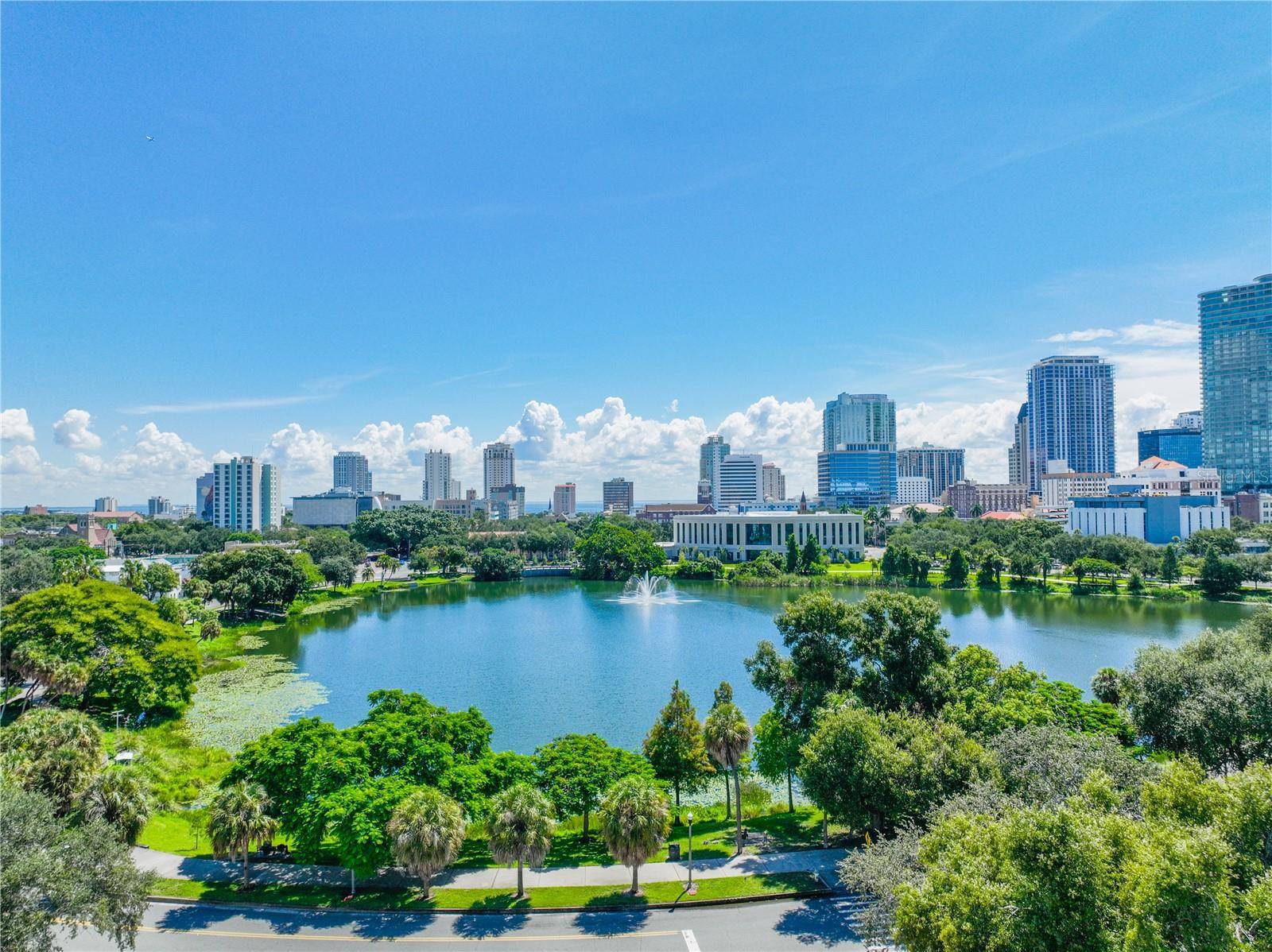 749 BURLINGTON AVE #600, St Petersburg, FL 33701
