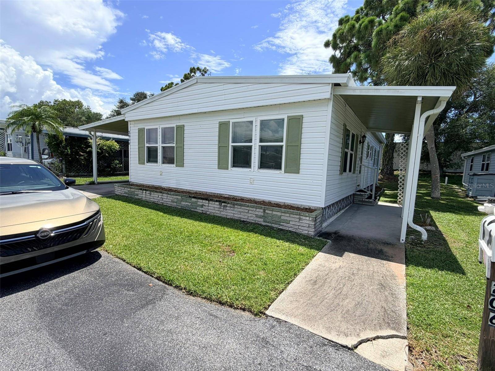 2068 CA D ORO DR, Sarasota, FL 34238