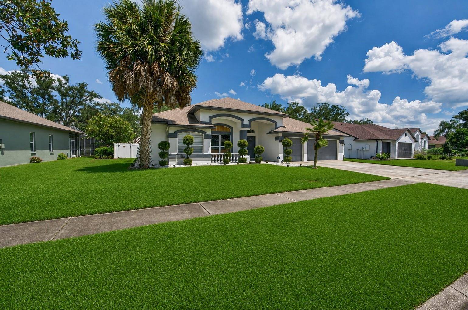 3926 NORTHRIDGE DR, Valrico, FL 33596