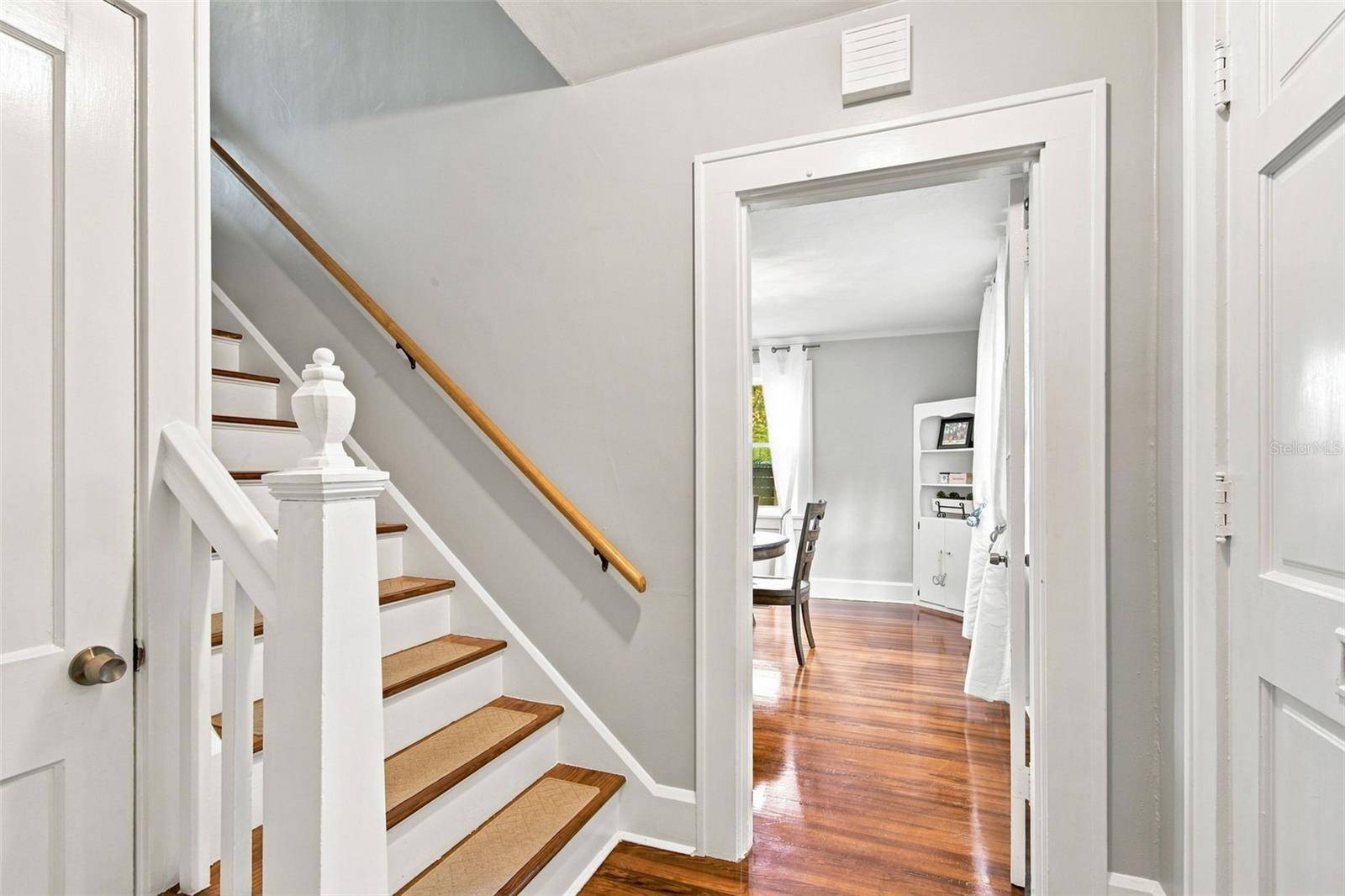 3630 FOSTER HILL DR N, St Petersburg, FL 33704