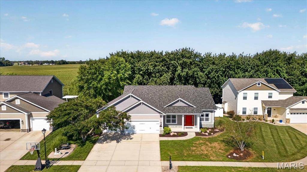 1309 Hollander CT, O'fallon, IL 62269