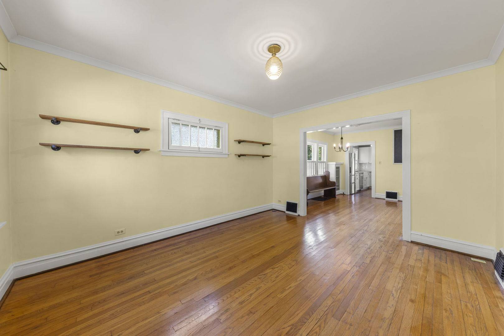 1002 N President ST, Wheaton, IL 60187