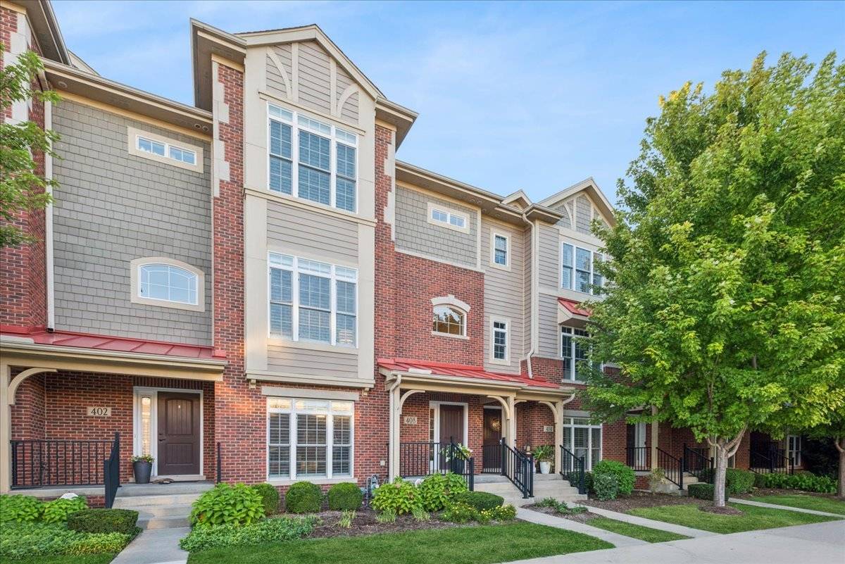 408 N 1st ST, Geneva, IL 60134