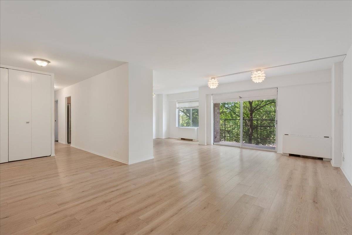 7141 N Kedzie AVE #511, Chicago, IL 60645