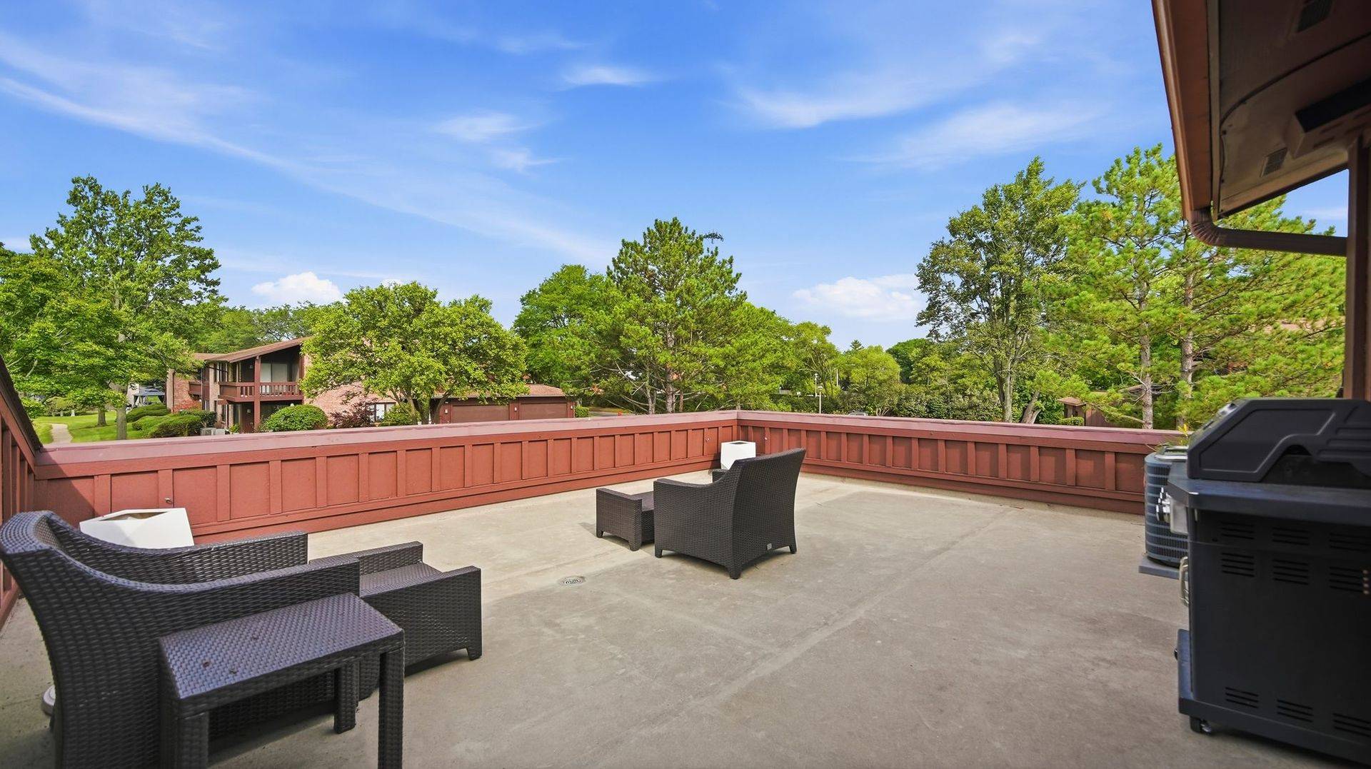 3105 Toulon DR, Northbrook, IL 60062