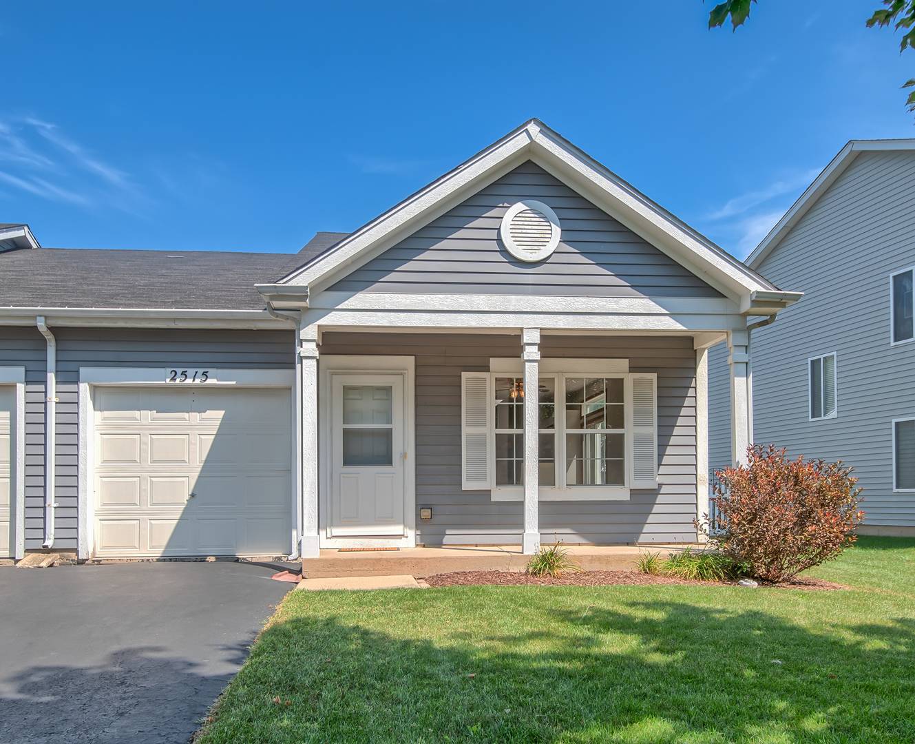 2515 Eldorado LN, Naperville, IL 60564
