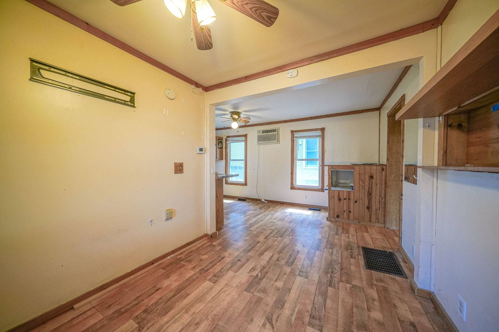 710 Glidden AVE, Dekalb, IL 60115