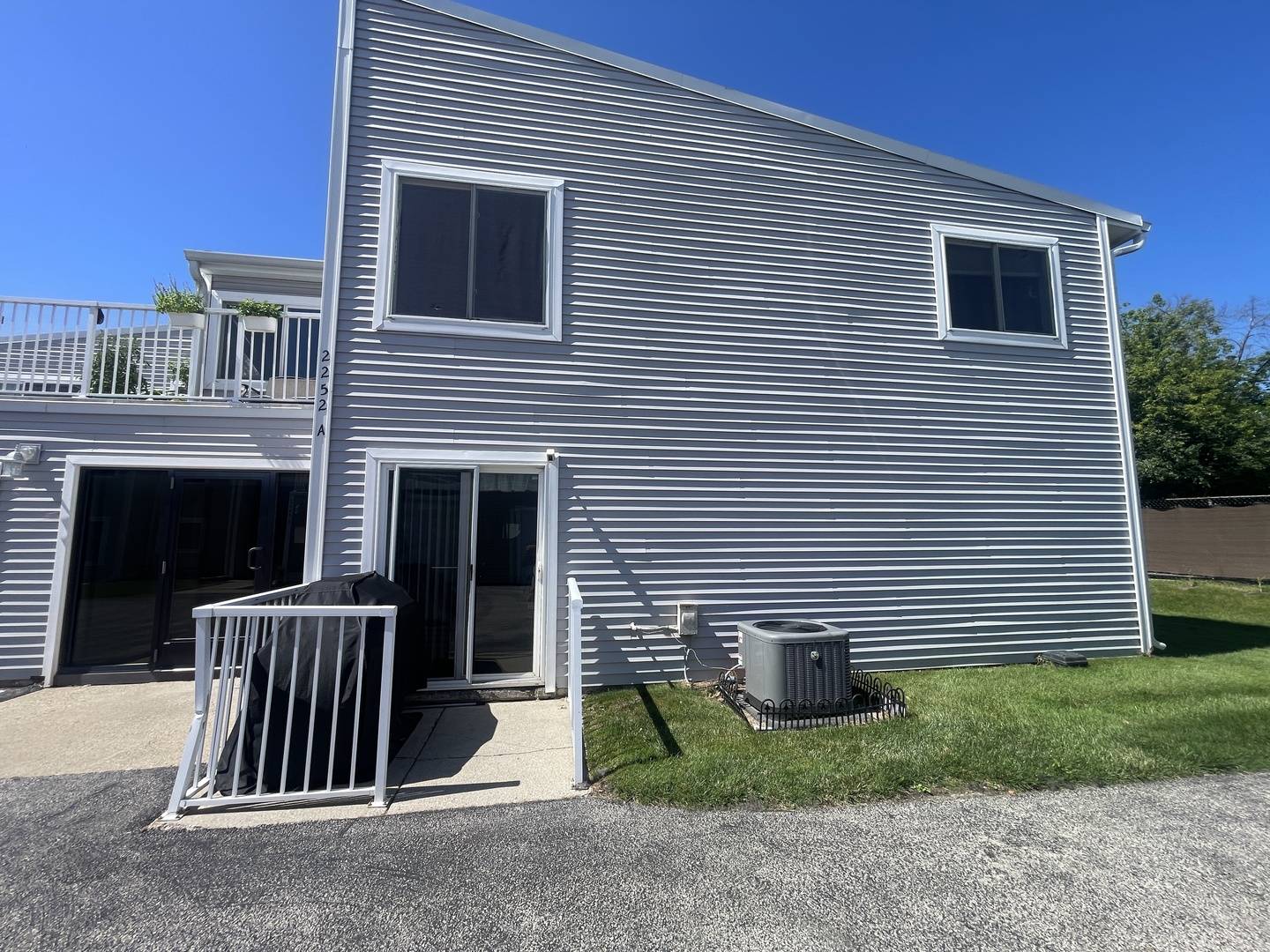 2252 N Baldwin WAY #1A, Palatine, IL 60074