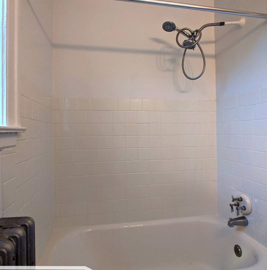 2536 N Sawyer AVE #312, Chicago, IL 60647