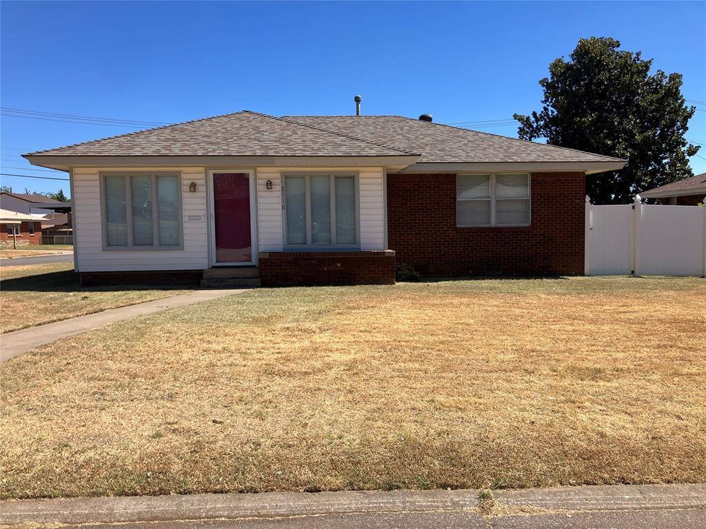 2116 Maple DR, Midwest City, OK 73110