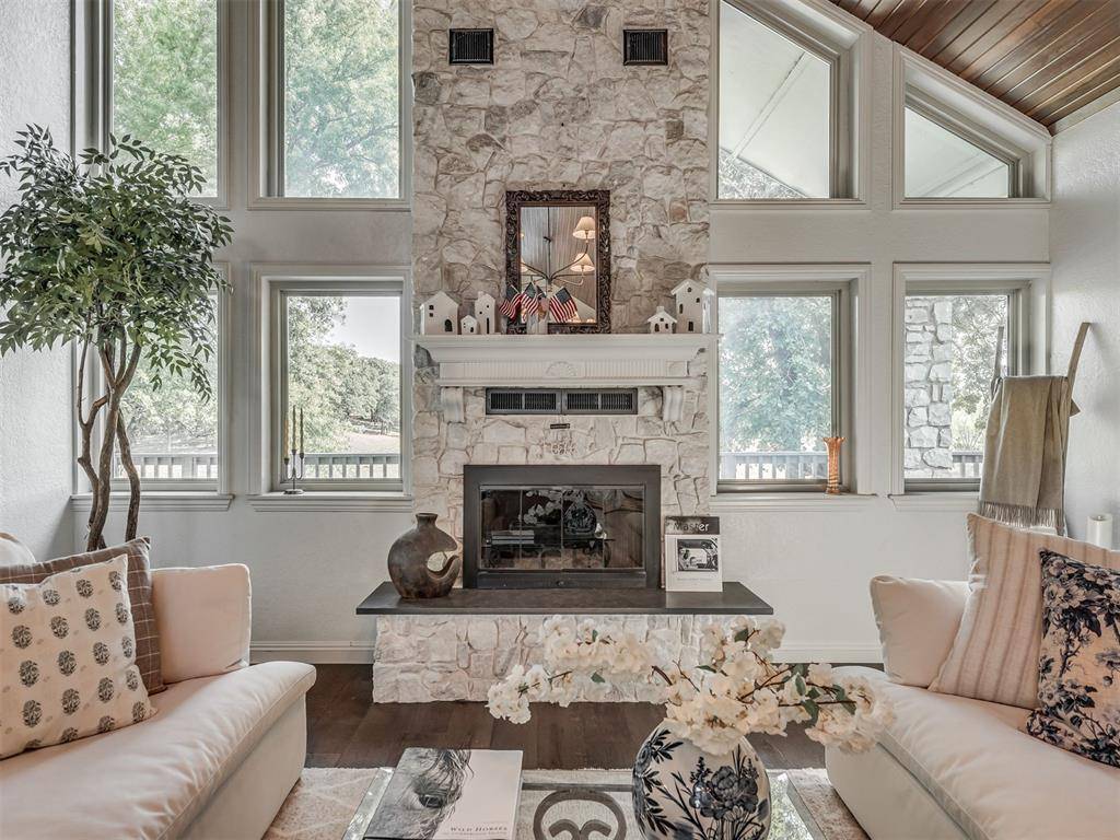 16881 E Imhoff RD, Norman, OK 73026
