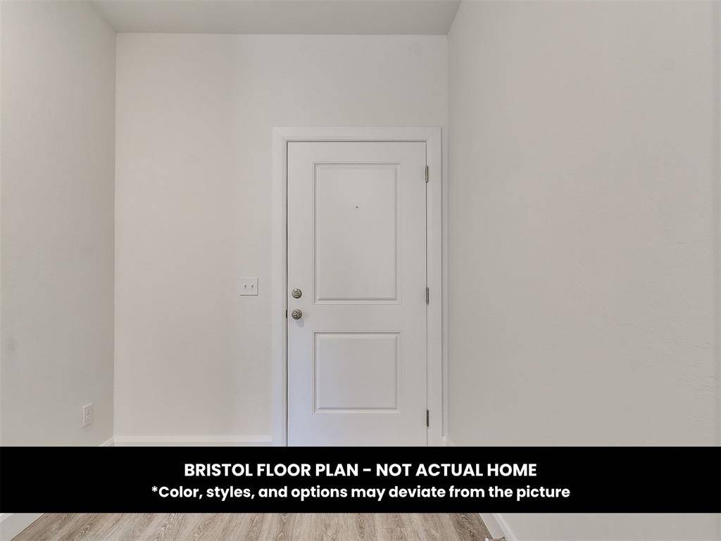 1108 E Jackrabbit LN, Mustang, OK 73064