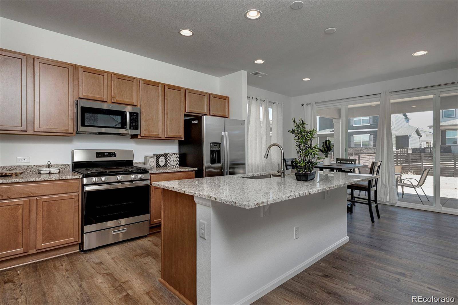 36 N Uriah ST, Aurora, CO 80018