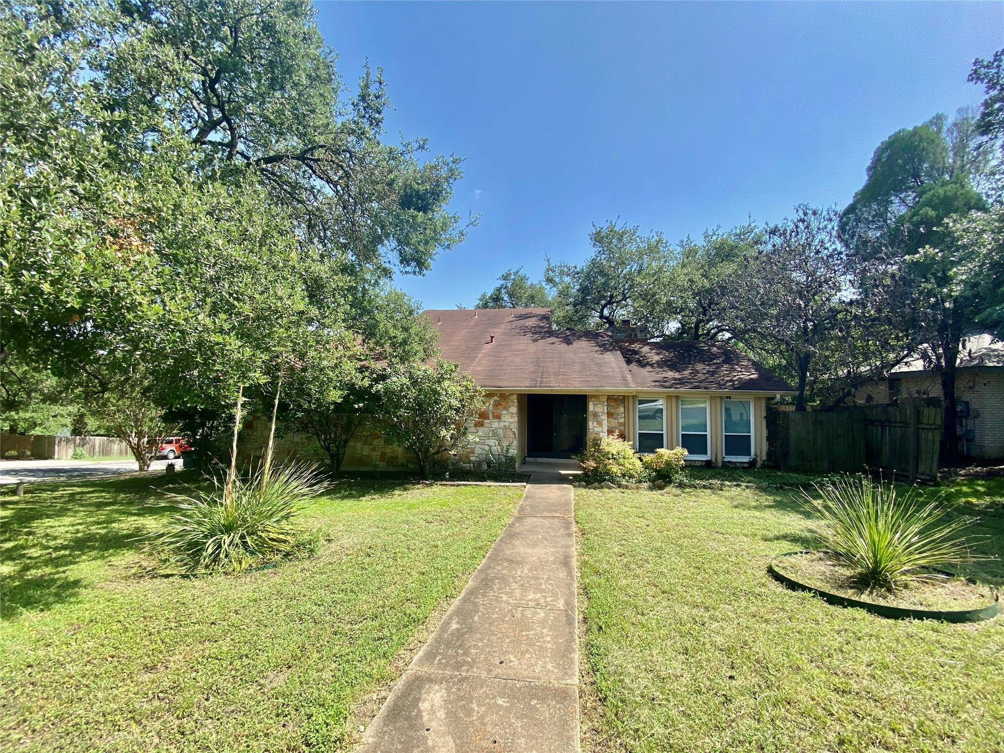 7219 Scenic Brook DR, Austin, TX 78736