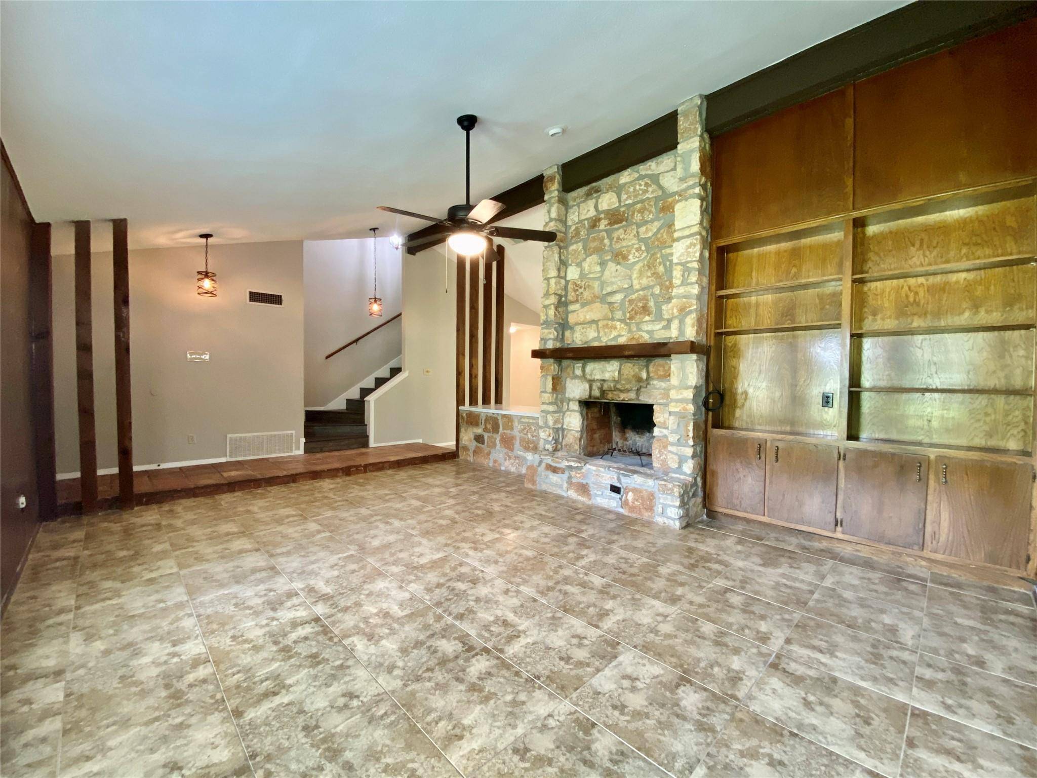 7219 Scenic Brook DR, Austin, TX 78736