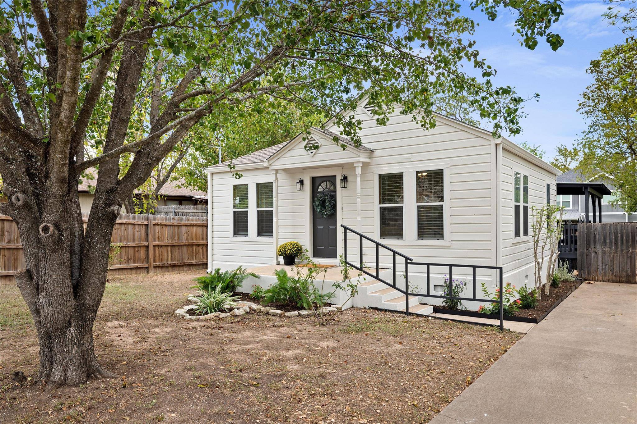 3306 Dalton ST, Austin, TX 78745