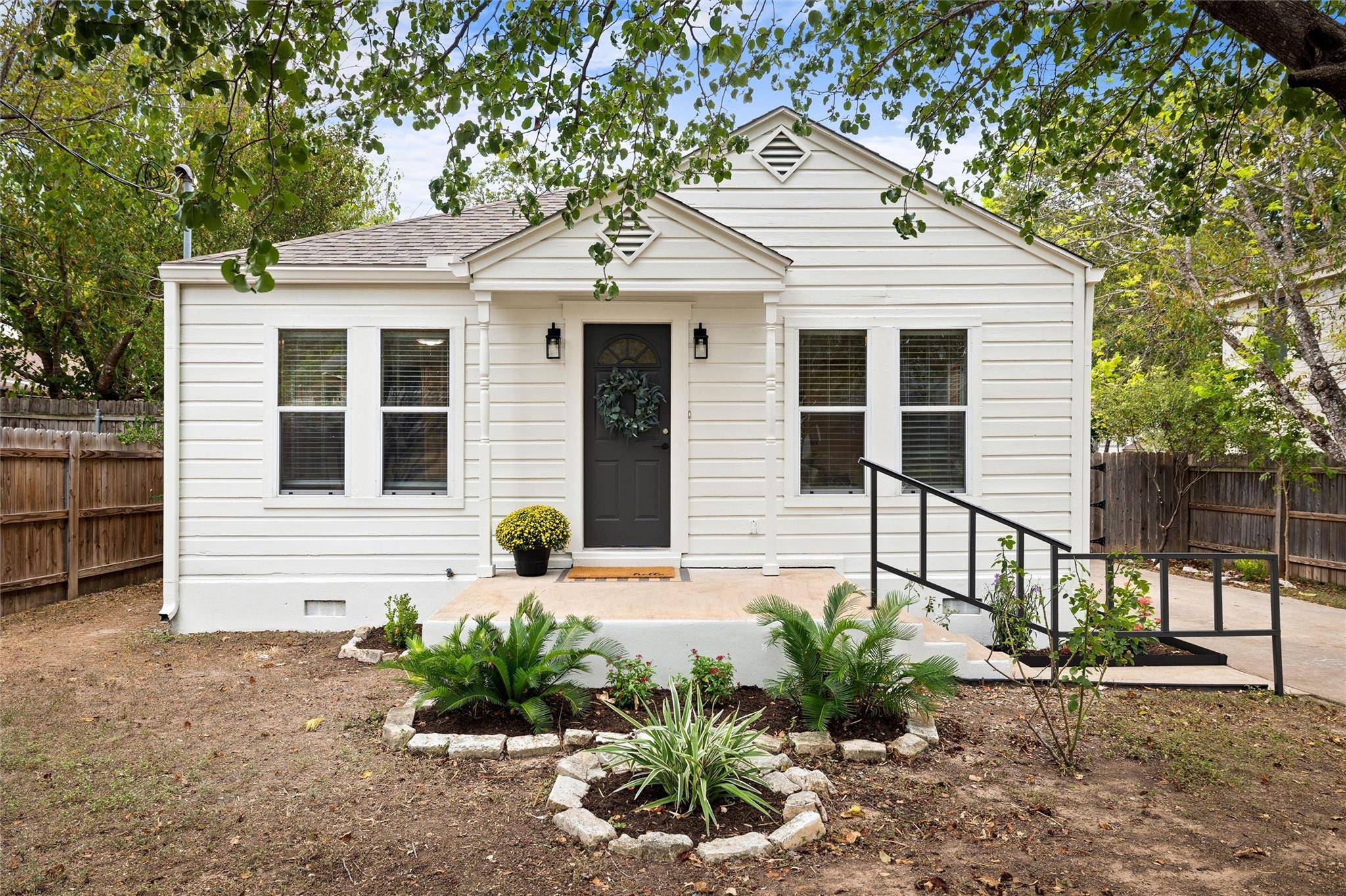 3306 Dalton ST, Austin, TX 78745