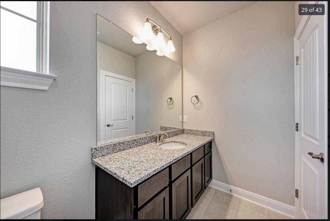 3750 E Palm Valley BLVD #38, Round Rock, TX 78665