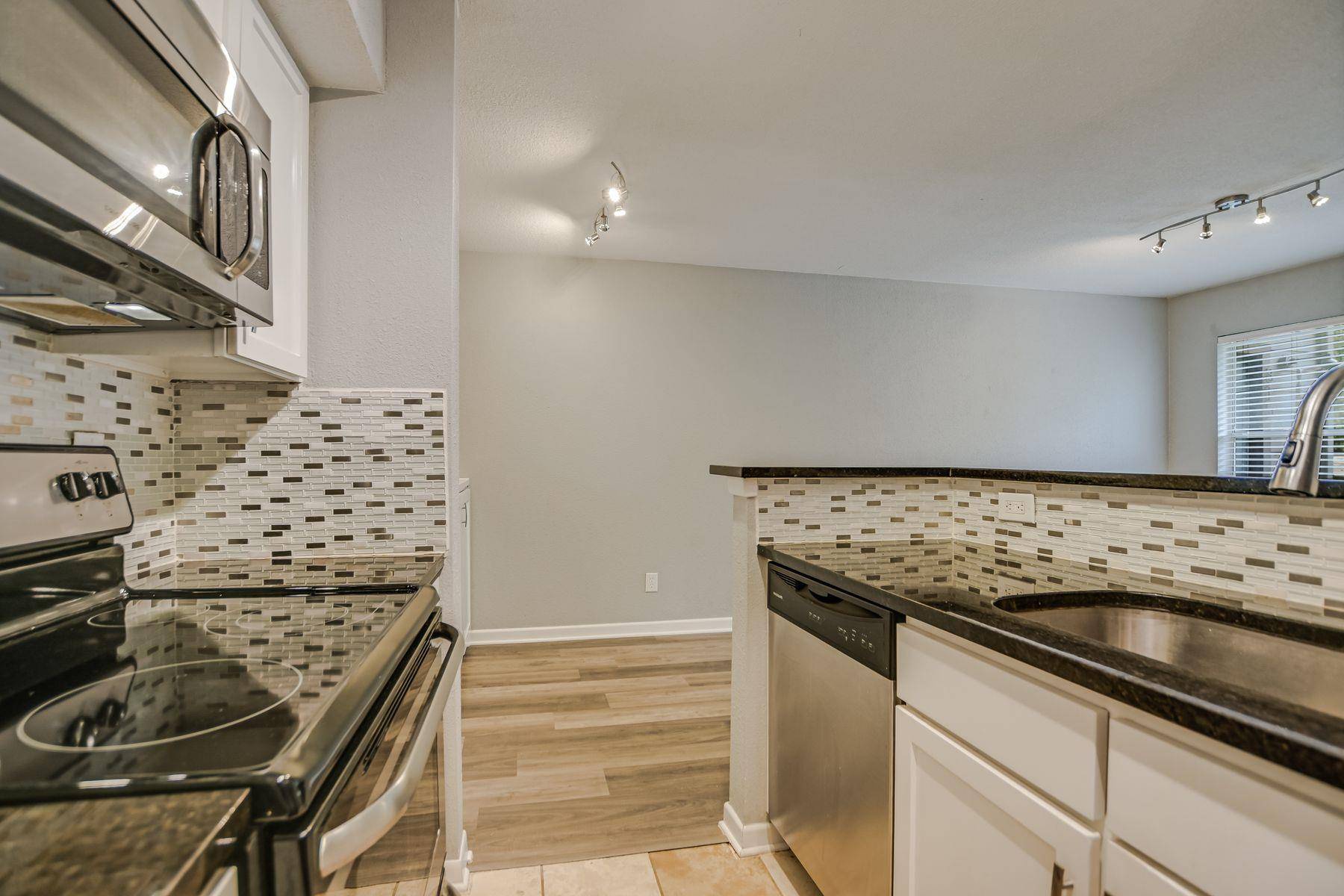 3204 Menchaca RD #313, Austin, TX 78704