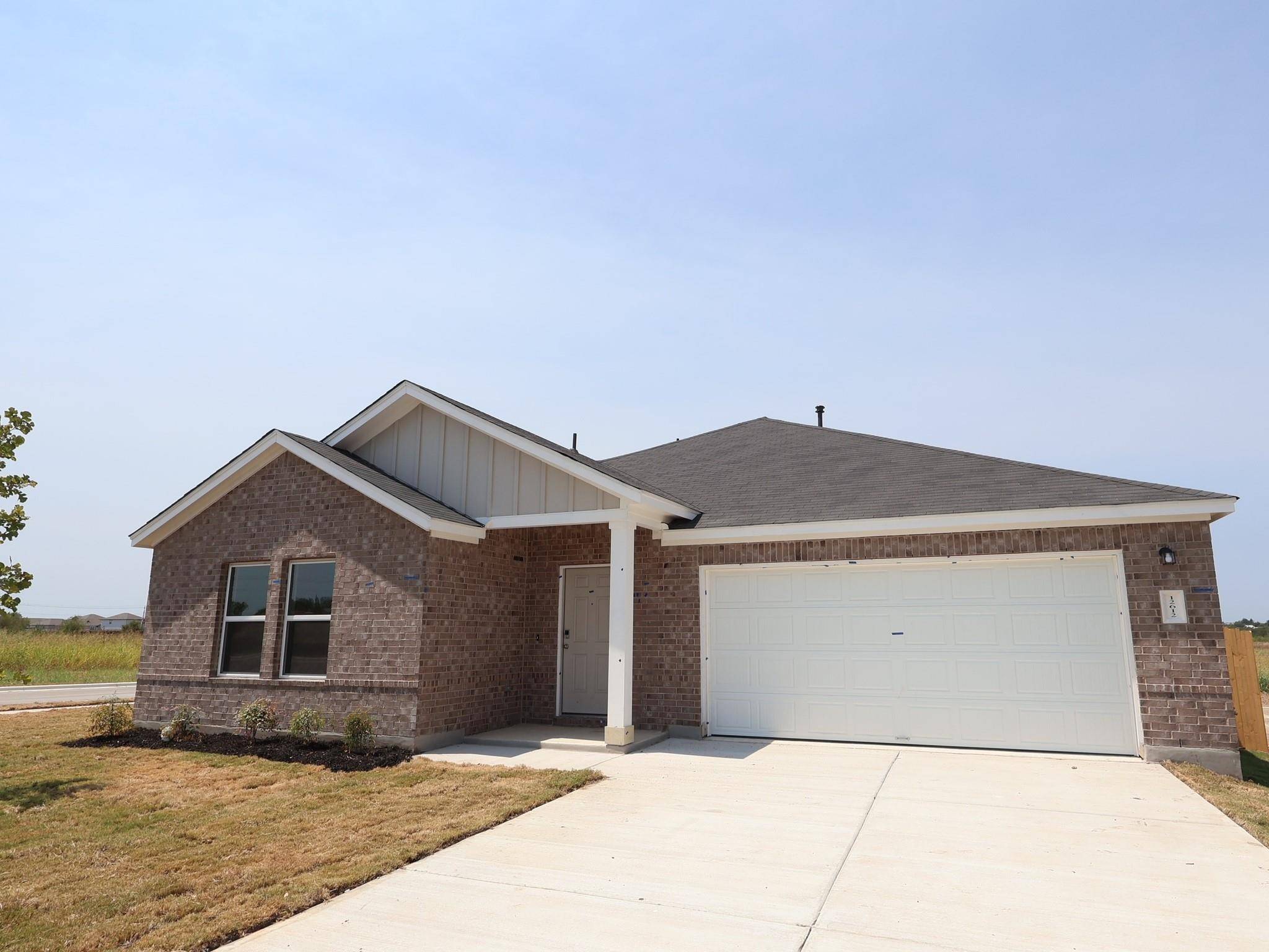 12612 Setting Peak LN, Buda, TX 78610