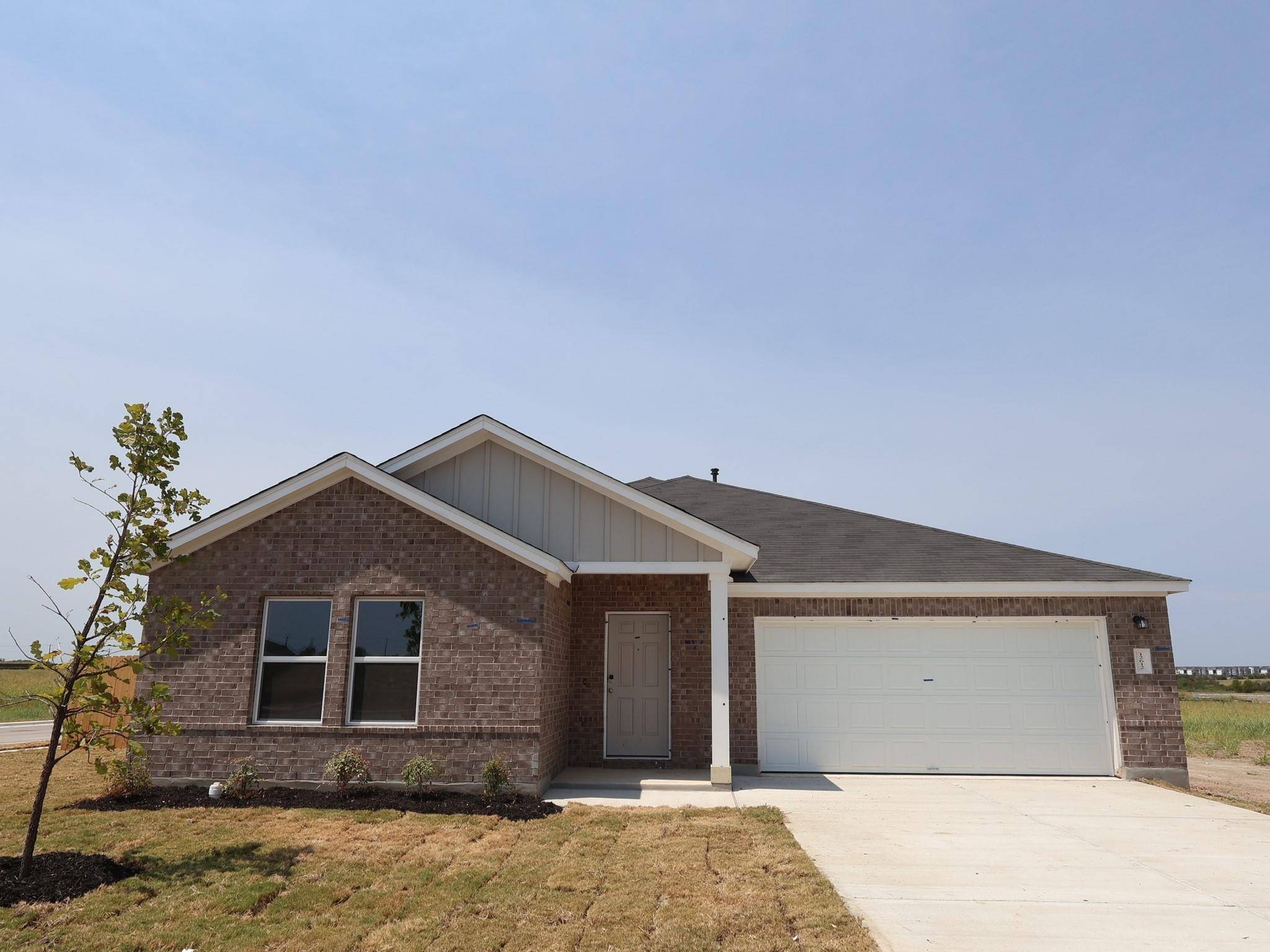 12612 Setting Peak LN, Buda, TX 78610